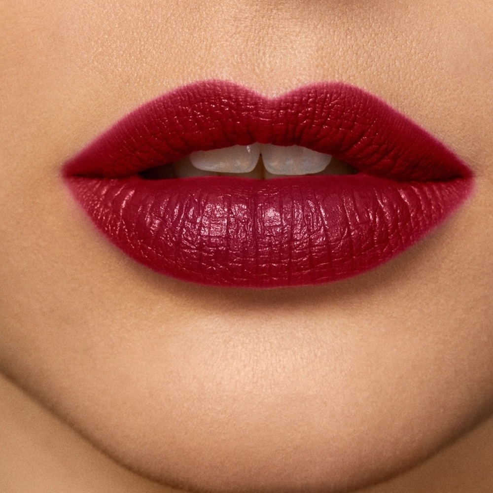 🆕 Laura Mercier ROSE ROUGE Silky Lipstick - Picture 2 of 5